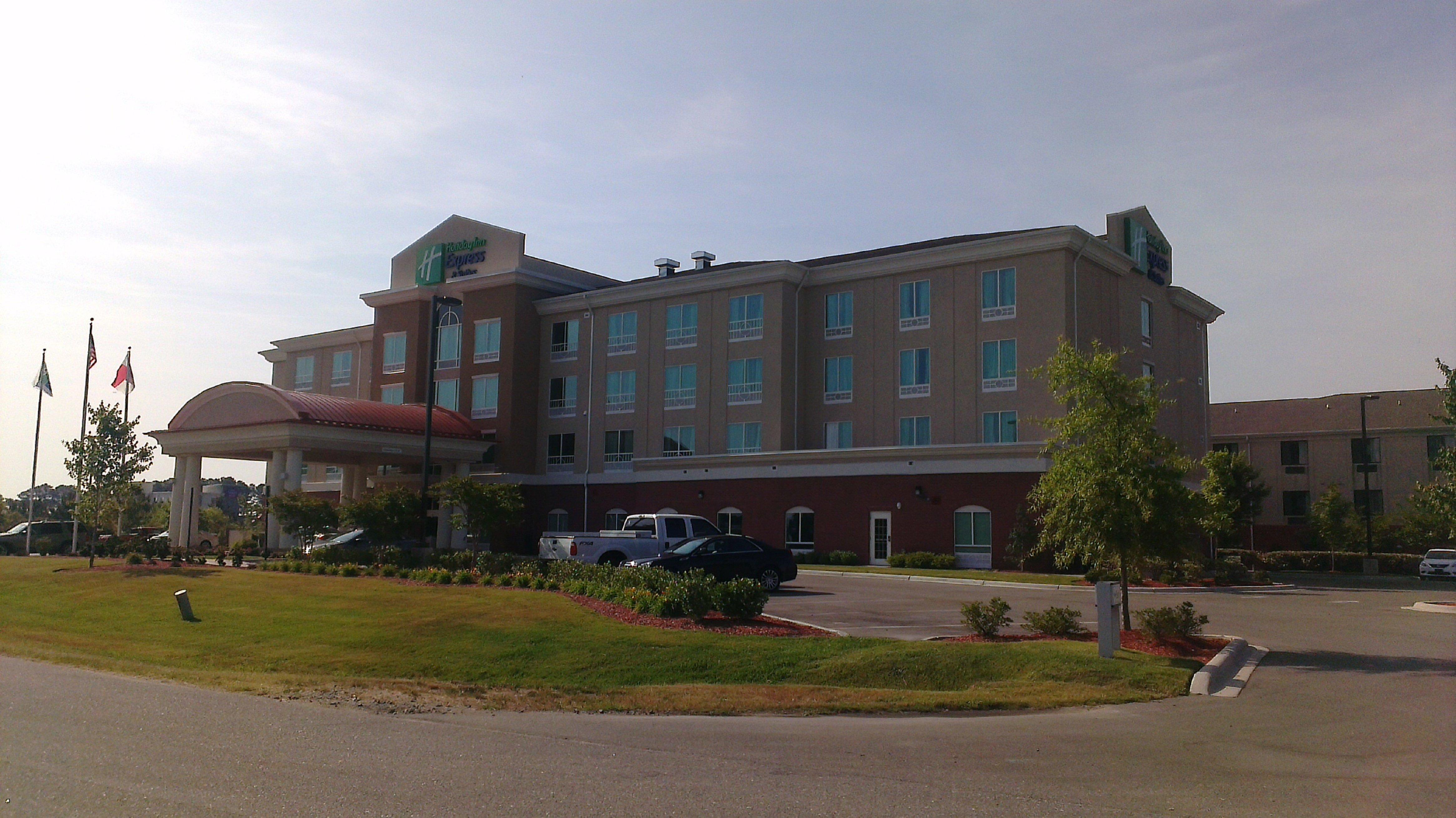 Holiday Inn Express & Suites - Smithfield/Selma By Ihg Luaran gambar