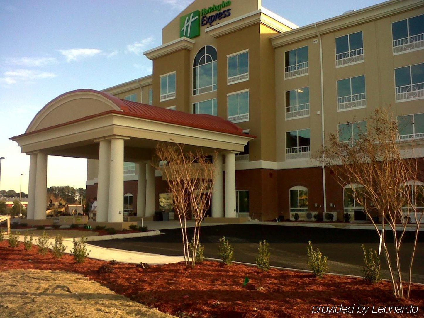 Holiday Inn Express & Suites - Smithfield/Selma By Ihg Luaran gambar